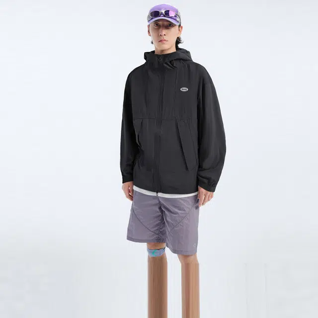 LONSDALE 2025