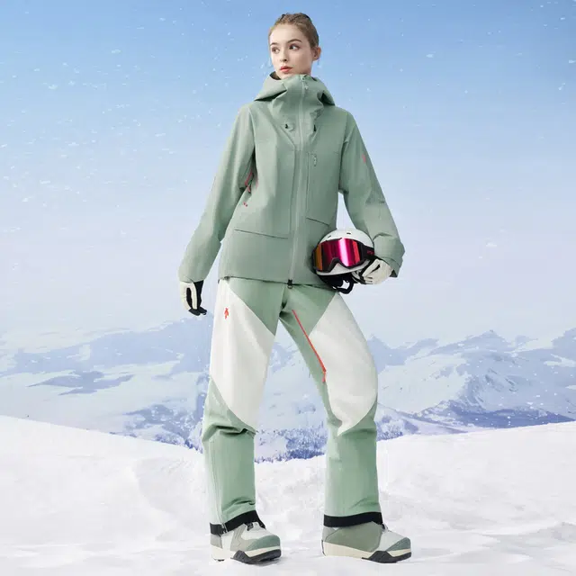 DESCENTE Snowboard