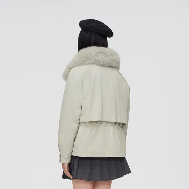 波司登 新款毛领都市休闲户外羽绒服 女款
