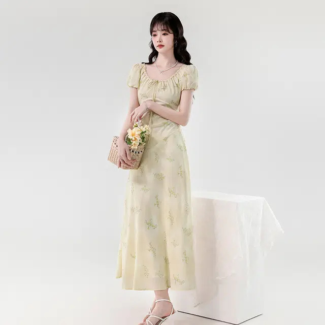 水中花 高级感碎花收腰显瘦气质长裙短袖连衣裙 女款