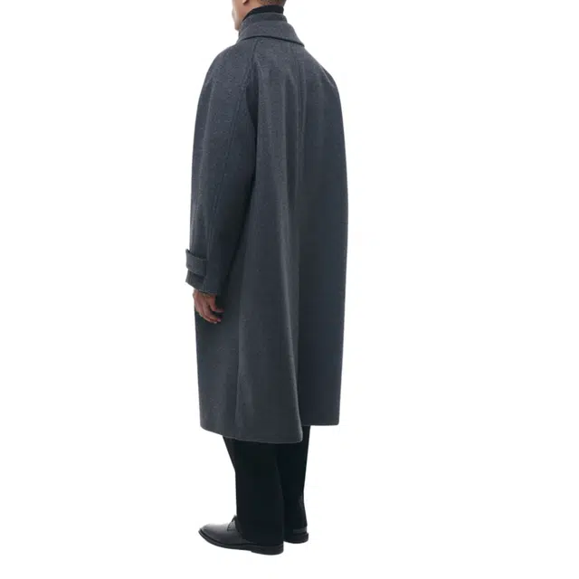 BESLOW OVERSIZED CASHMERE BALMACAAN COAT