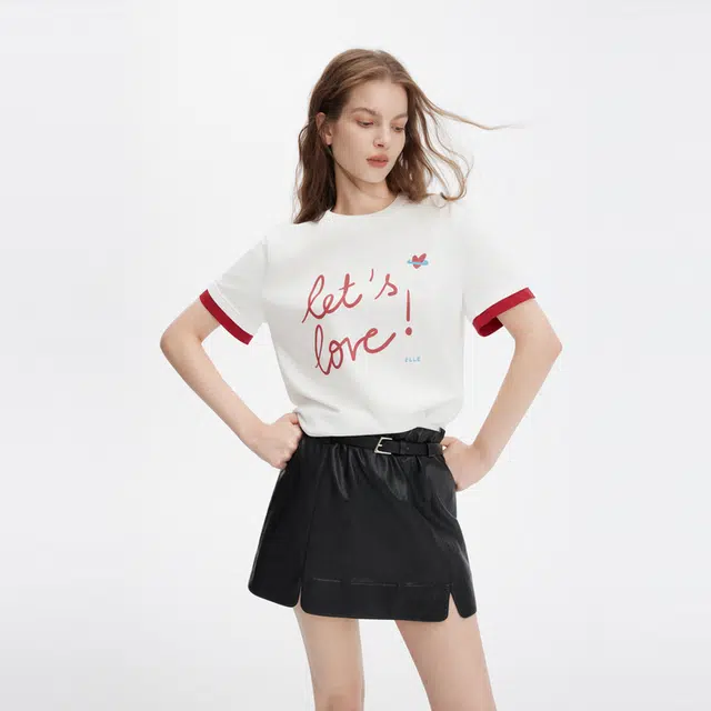 ELLE T