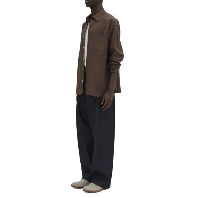 BESLOW WIDE FIT TWO TUCK SELVAGE DENIM PANTS