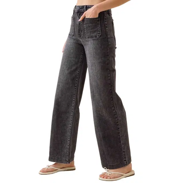 ALTAR'D STATE Braylee Straight Leg Jeans