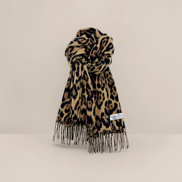 恩僾德 甜酷复古豹纹保暖百搭 涤纶 绒线围巾 男女同款情侣款