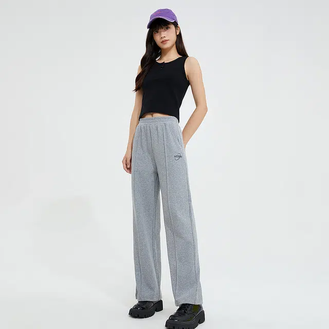 美特斯邦威 舒适细腻柔和亲肤阔腿针织运动裤 女款