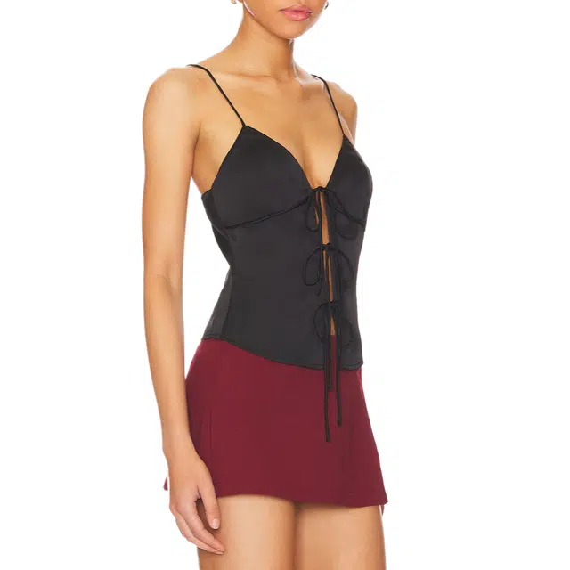 SUPERDOWN Anahi Cami Top