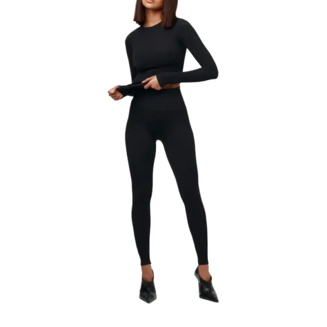 NAKED WARDROBE Fluid Sculpt T
