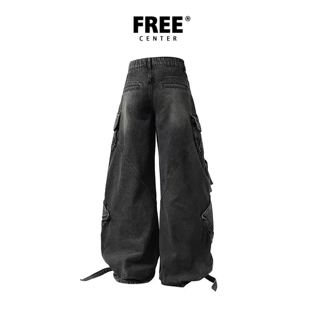 FREE CENTER