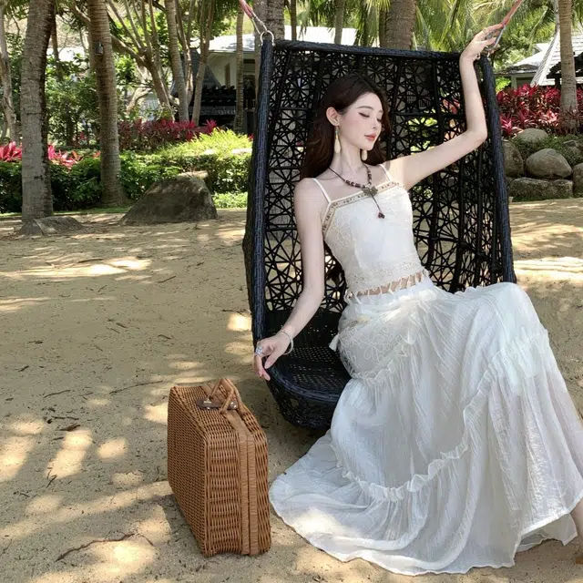 水中花 复古时尚温柔风镂空长裙蕾丝花边度假风优雅裙装套装 女款