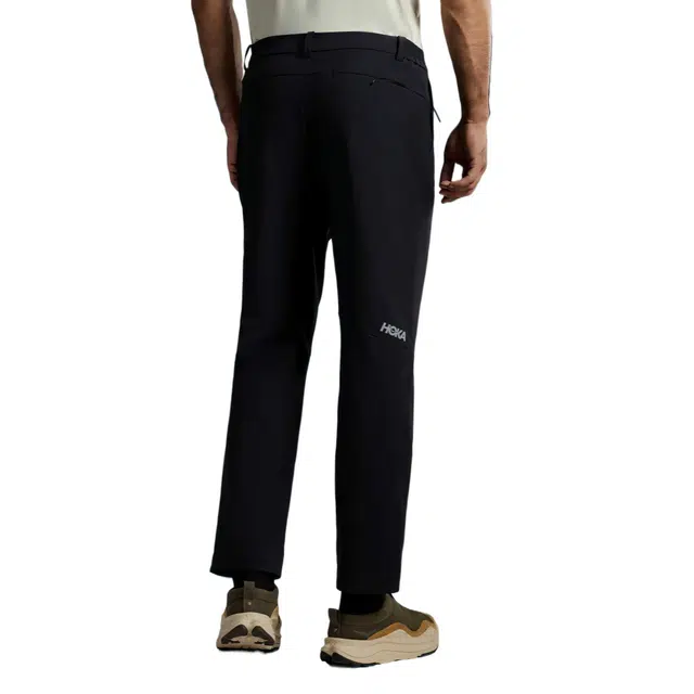 HOKA ONE ONE
