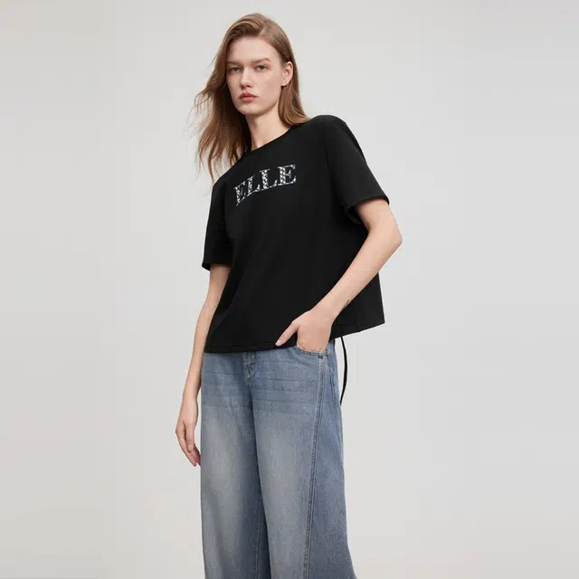 ELLE T