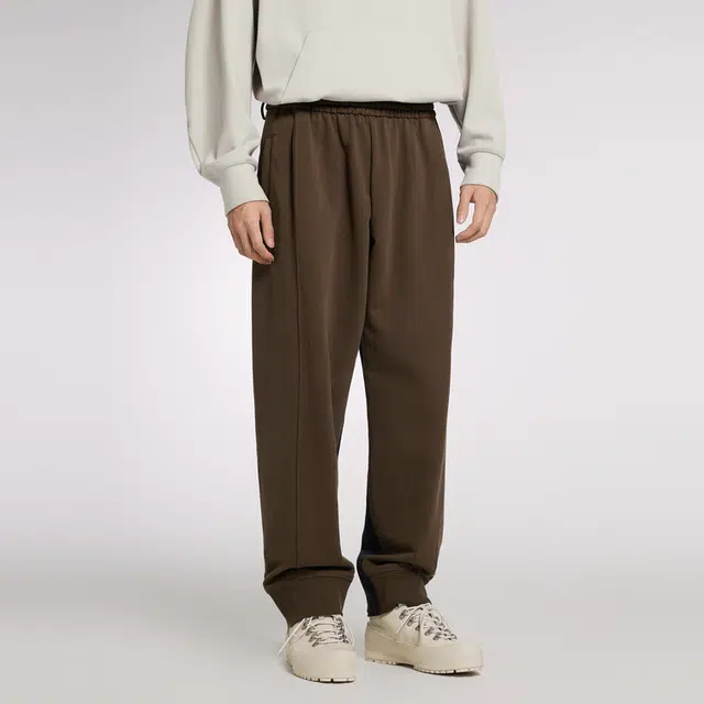 FW23
