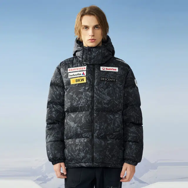 DESCENTE Ski Style