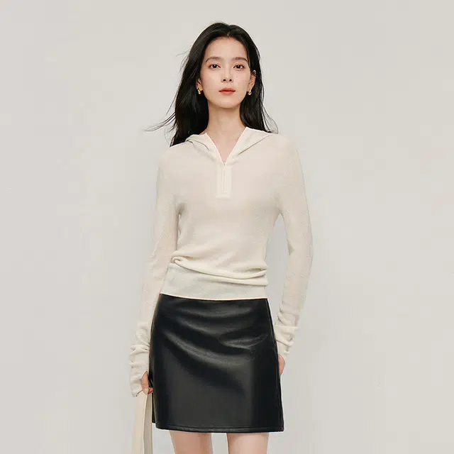 茵曼 纯色连帽修身打底衫保暖长袖毛衣 女款