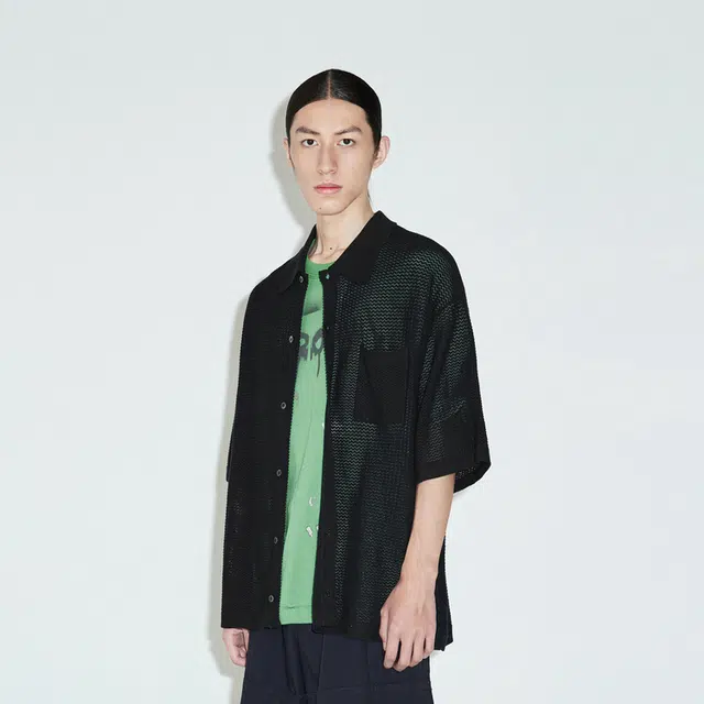 速写 条纹短款单排扣翻领短袖针织衫 男款