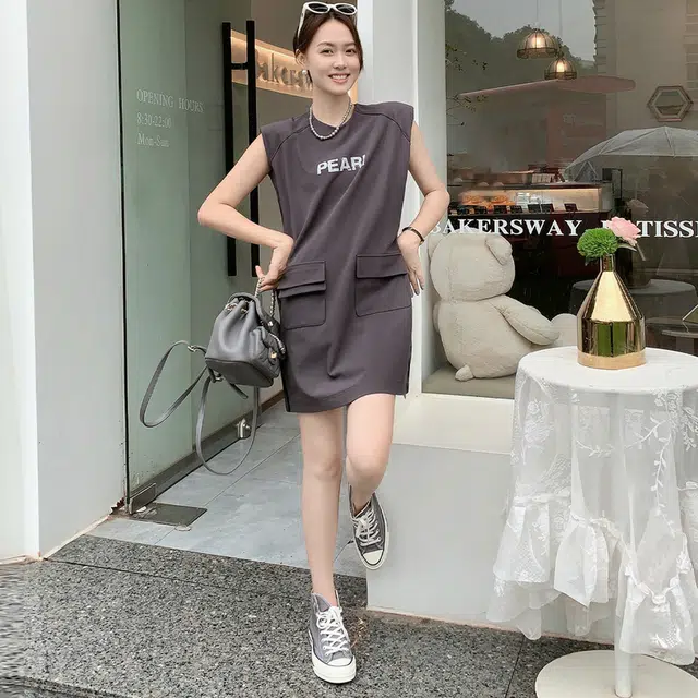 美洋 盖朵背心裙 玉米格肌理|字母口袋插肩袖圆领无袖连衣裙 女款