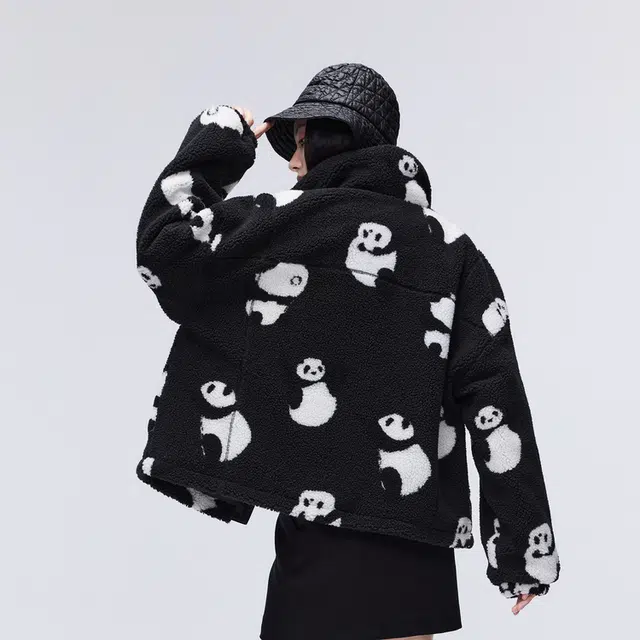 波司登 时尚休闲都市户外新款羽绒服 女款