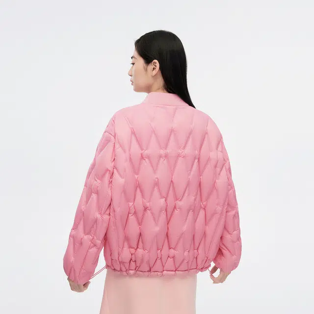 波司登 时尚多巴胺色彩棒球领纯色菱格修身羽绒服 女款