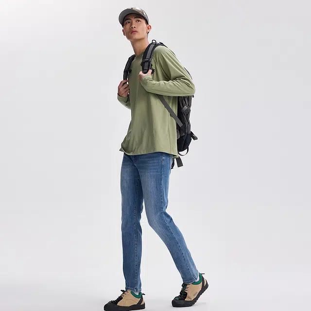 美特斯邦威 后袋绣线时尚高街小脚牛仔裤 男款