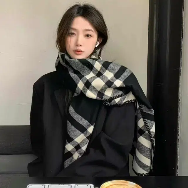 恩僾德 经典高级感加厚保暖 聚酯纤维 绒线围巾 男女同款情侣款