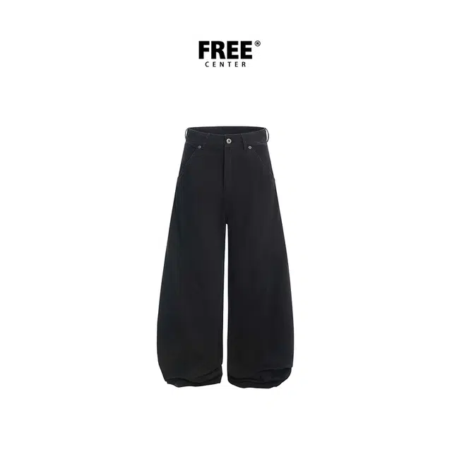 FREE CENTER