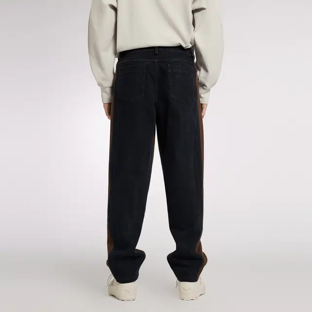 FW23