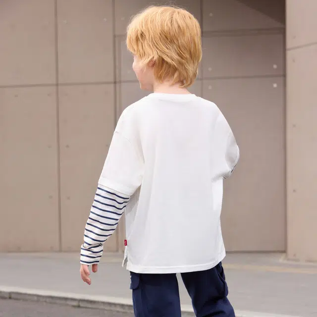 levis T
