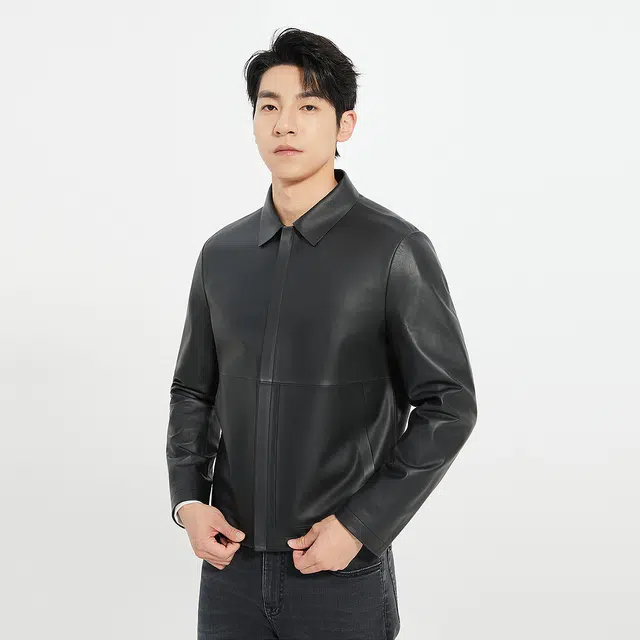 利郎 商务休闲纯色翻领质感简约短款修身秋季皮衣 男款