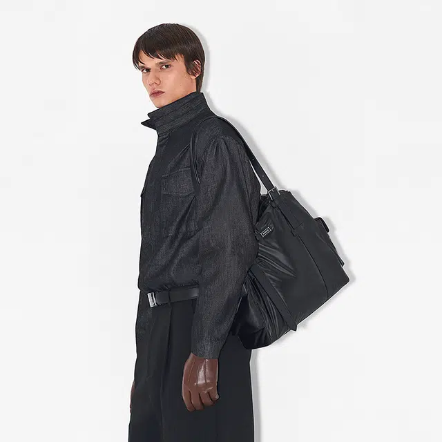 PEDRO Tote