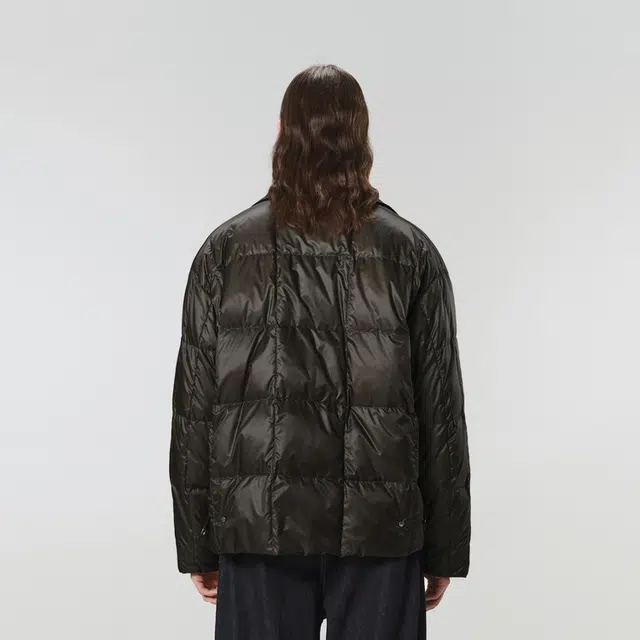速写 纯色单排扣翻领宽松短款羽绒服外套 男女同款