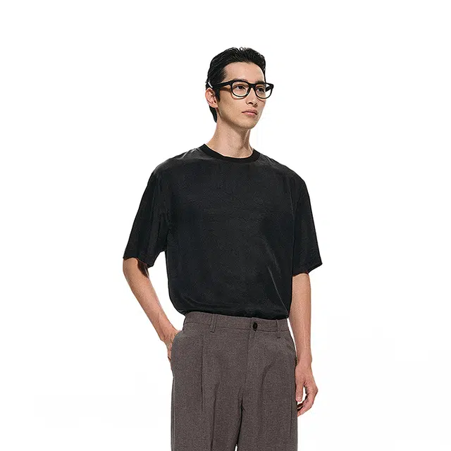 T 001