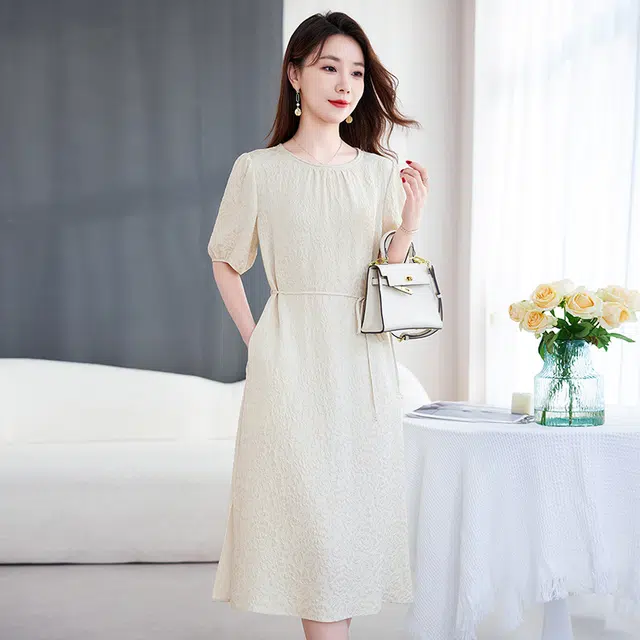 水墨佳人 植物花卉圆领中长短袖连衣裙 女款 米金色
