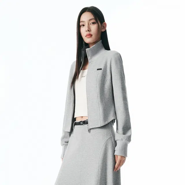 太平鸟 休闲运动针织空气层立领长袖卫衣时尚简约短款外套 女款