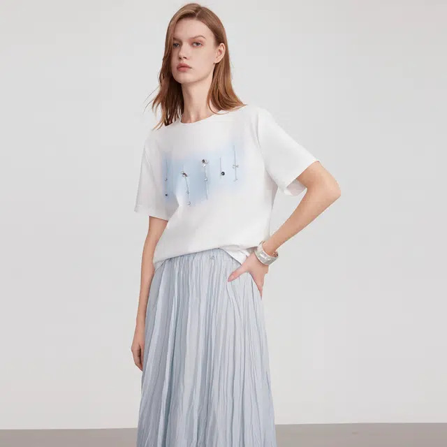 ELLE T
