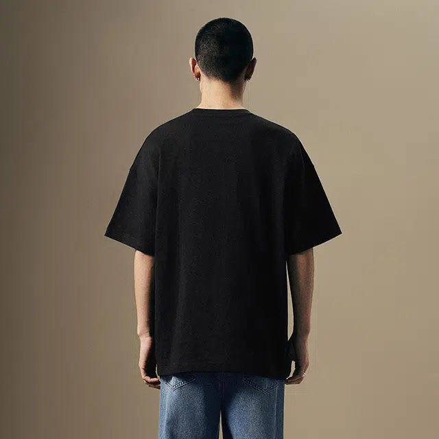 UR T