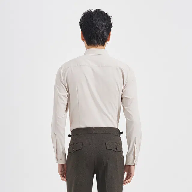 利郎 品味商务纯色尖领质感简约百搭衬衫 男款