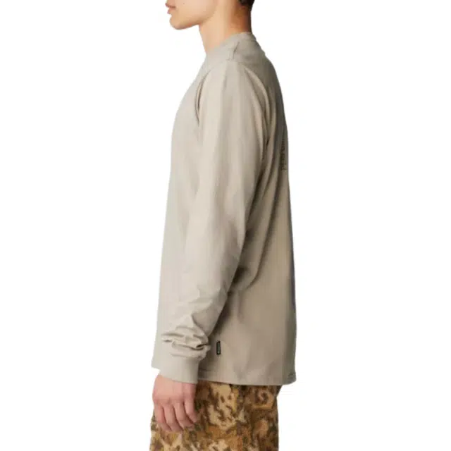 MOUNTAIN HARDWEAR T