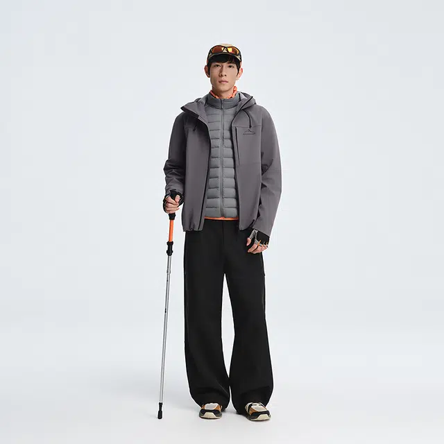波司登  保暖防寒防泼水透气轻薄 冲锋衣 男款
