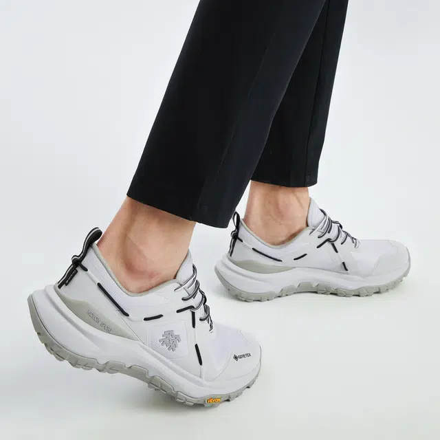 KOLON SPORT HIKE