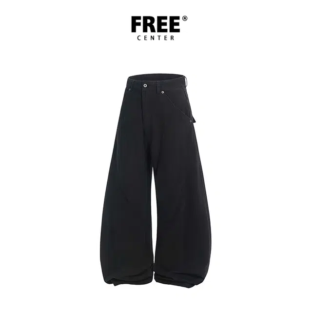 FREE CENTER