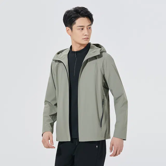 利郎 功能商旅纯色连帽防水商务通勤质感简约秋季风衣 男款