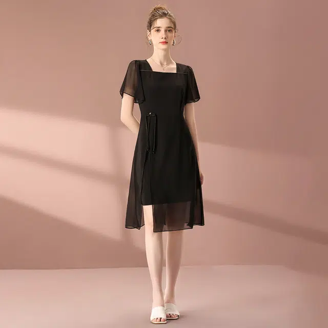 粉红玛琍 春,夏,秋 开叉短袖连衣裙 收腰 女款 黑色
