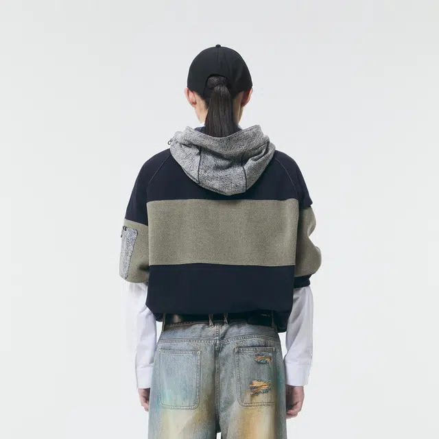 速写 复古牛仔拼接连帽套头卫衣 男女同款