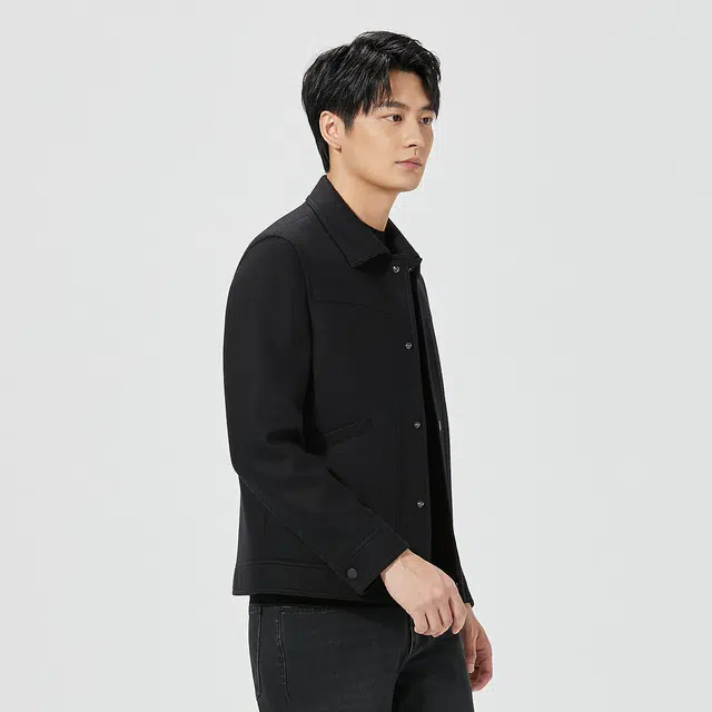 利郎 保暖山羊绒纯色翻领质感时尚都市冬季大衣 男款