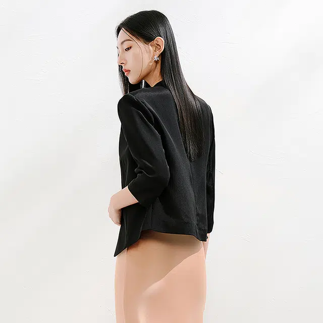 玖姿安娜蔻 纯色时尚简约舒适百搭长袖西装 女款