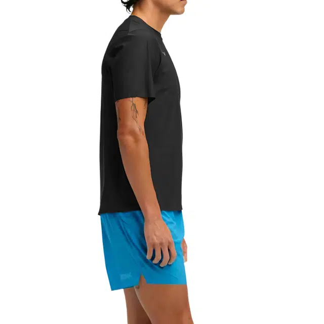 HOKA ONE ONE T