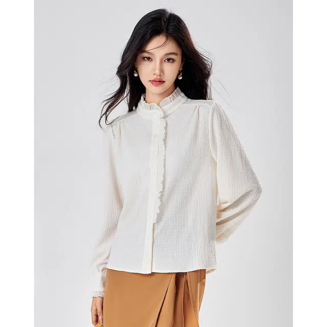 爱依莲 百搭气质立领木耳边小众设计感长袖设计感上衣衬衫 女款 米白色