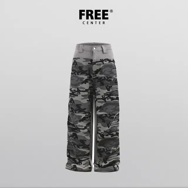 FREE CENTER