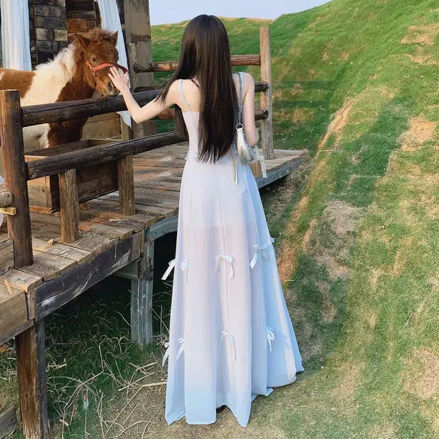 纤丝鸟 舒适时尚休闲简约吊带连衣裙 女款